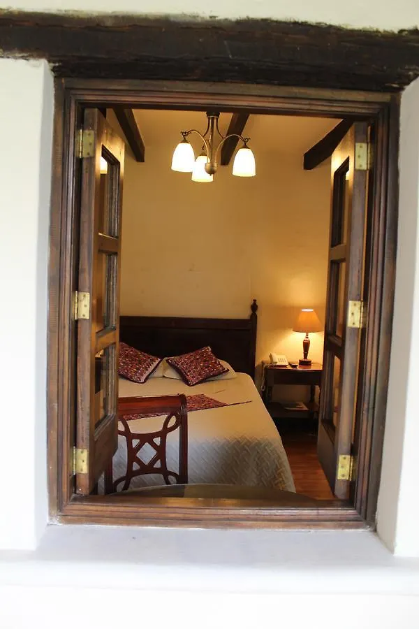 Hotel Casa De Las Mascaras Антигуа-Гватемала 3*,  Гватемала