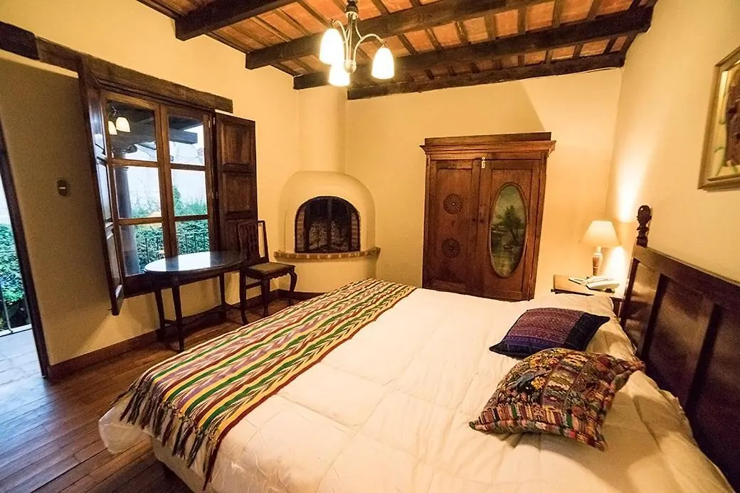 Hotel Casa De Las Mascaras Антигуа-Гватемала 3*,  Гватемала