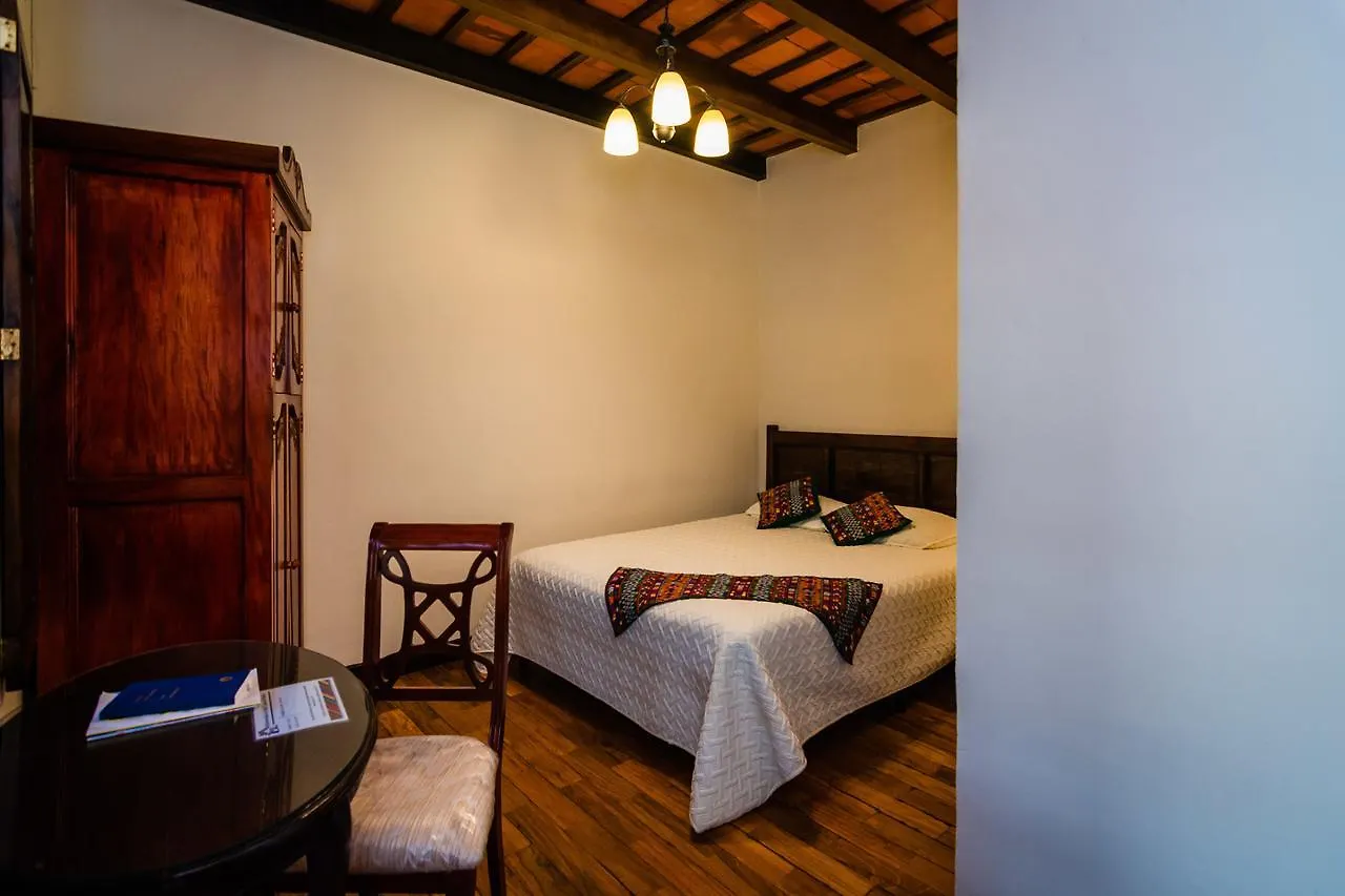 ***  Hotel Casa De Las Mascaras Antigua Guatemala